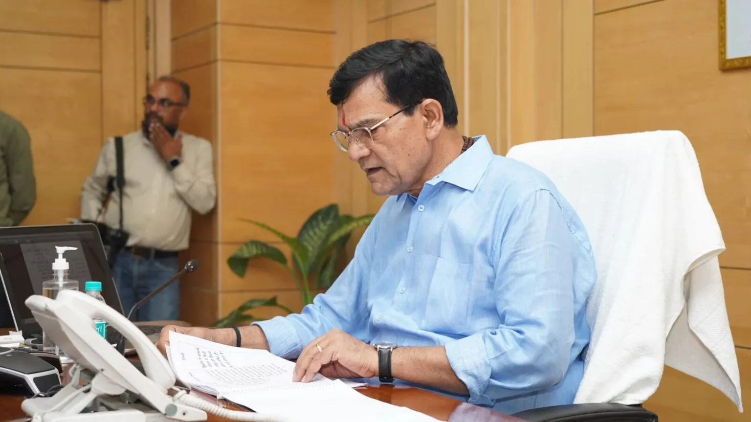 ऊर्जा मंत्री ने छपरा स्थित निर्माणाधीन ग्रिड उपकेंद्र का किया निरीक्षण