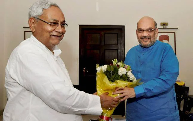 अमित शाह का पटना दौरा: डेहरी और बेगूसराय में भाजपा नेताओं संग चुनावी रणनीति पर मंथन 1 nitishshah