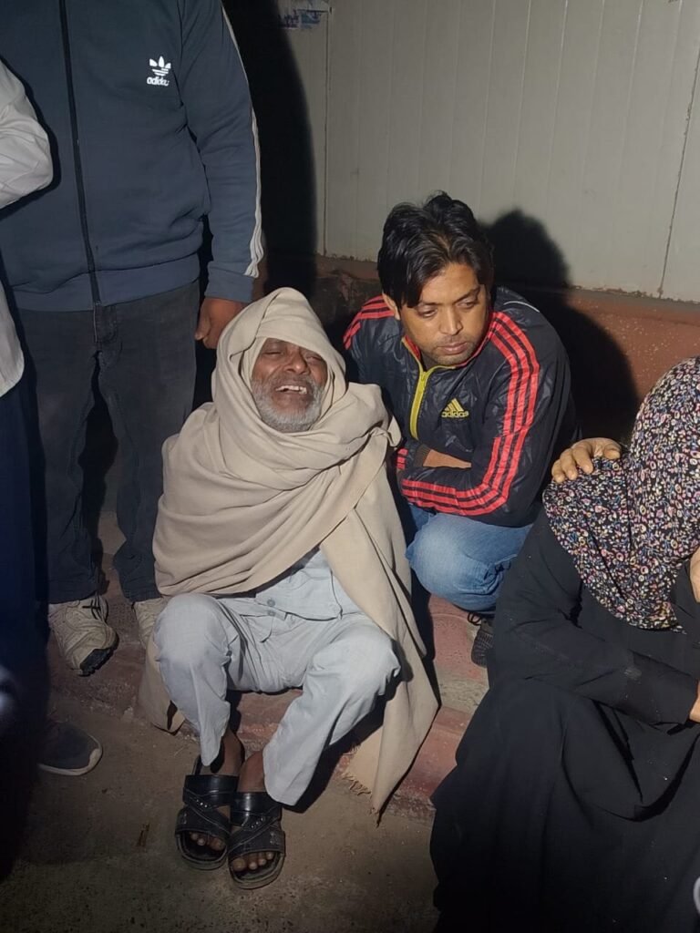 दिल्ली के लाल किला कार धमाके से उठे कई सवाल: मौत, मातम, और सरकारी तंत्र की अनदेखी 1 WhatsApp Image 2025 11 11 at 8.25.36 AM