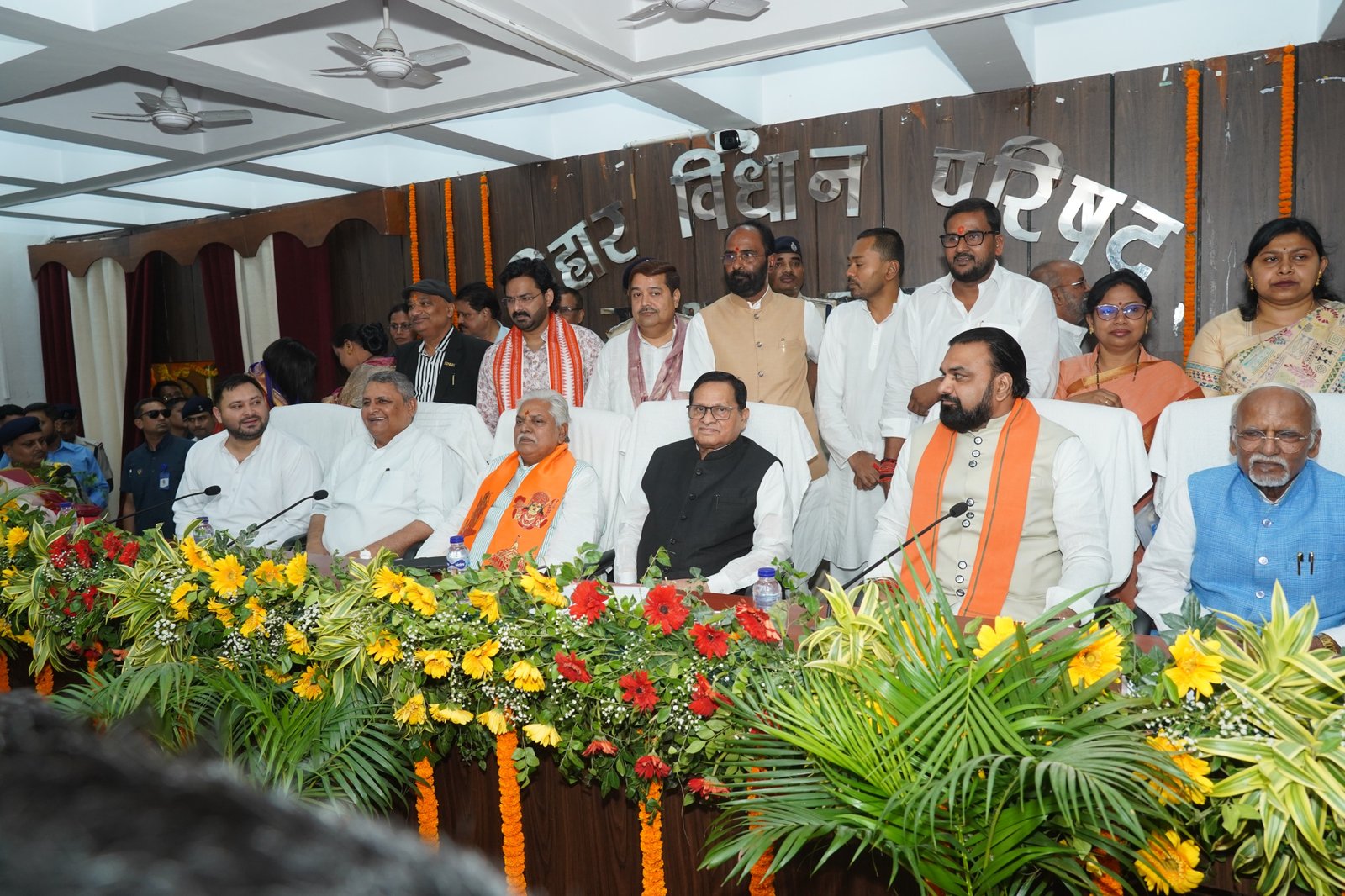 Nutan Charcha 23 10 निर्वाचित सदस्यों का शपथ ग्रहण